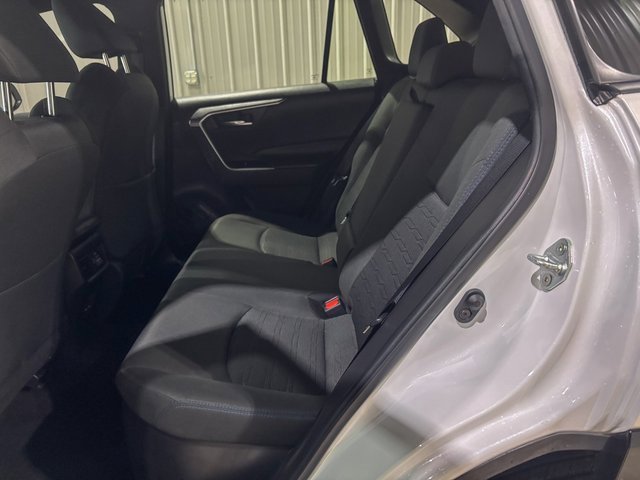 Used 2023 Toyota RAV4 SE image 25