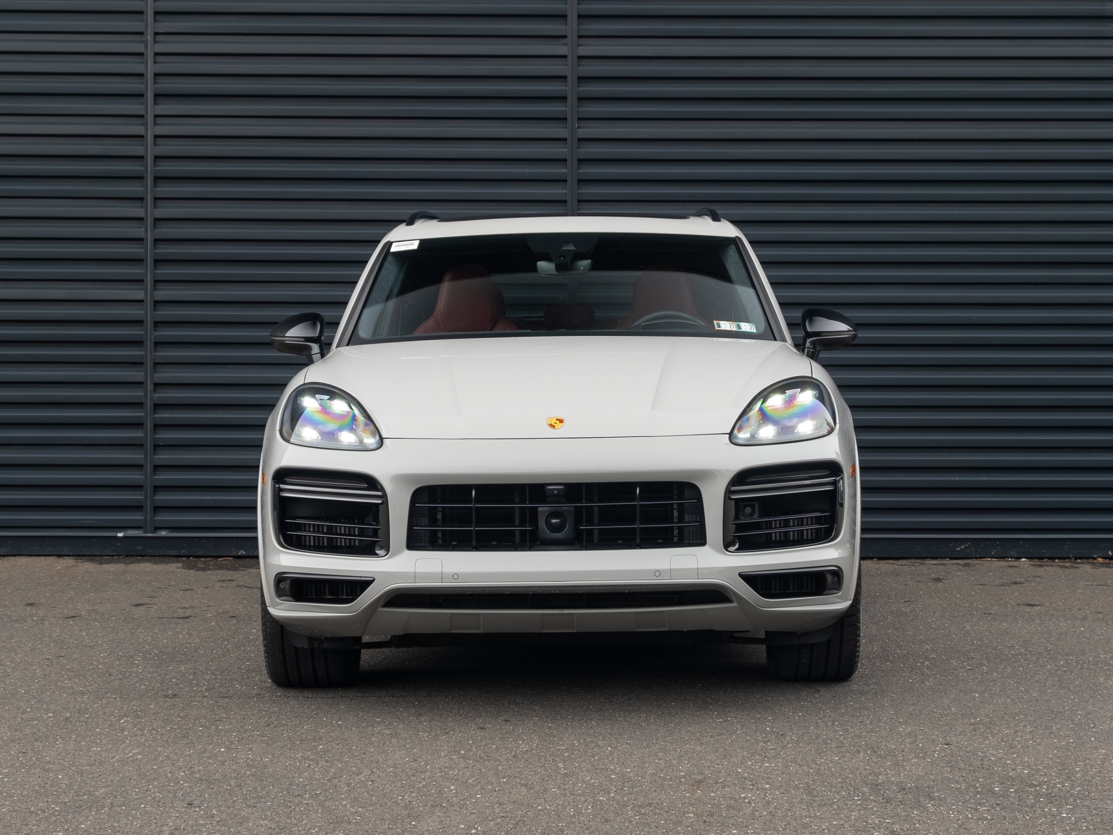 Certified 2023 Porsche Cayenne Turbo AWD/4WD image 11