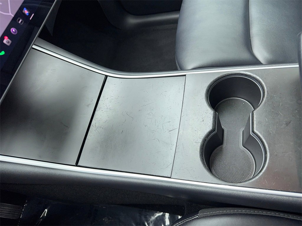 Used 2021 Tesla Model Y Long Range image 34