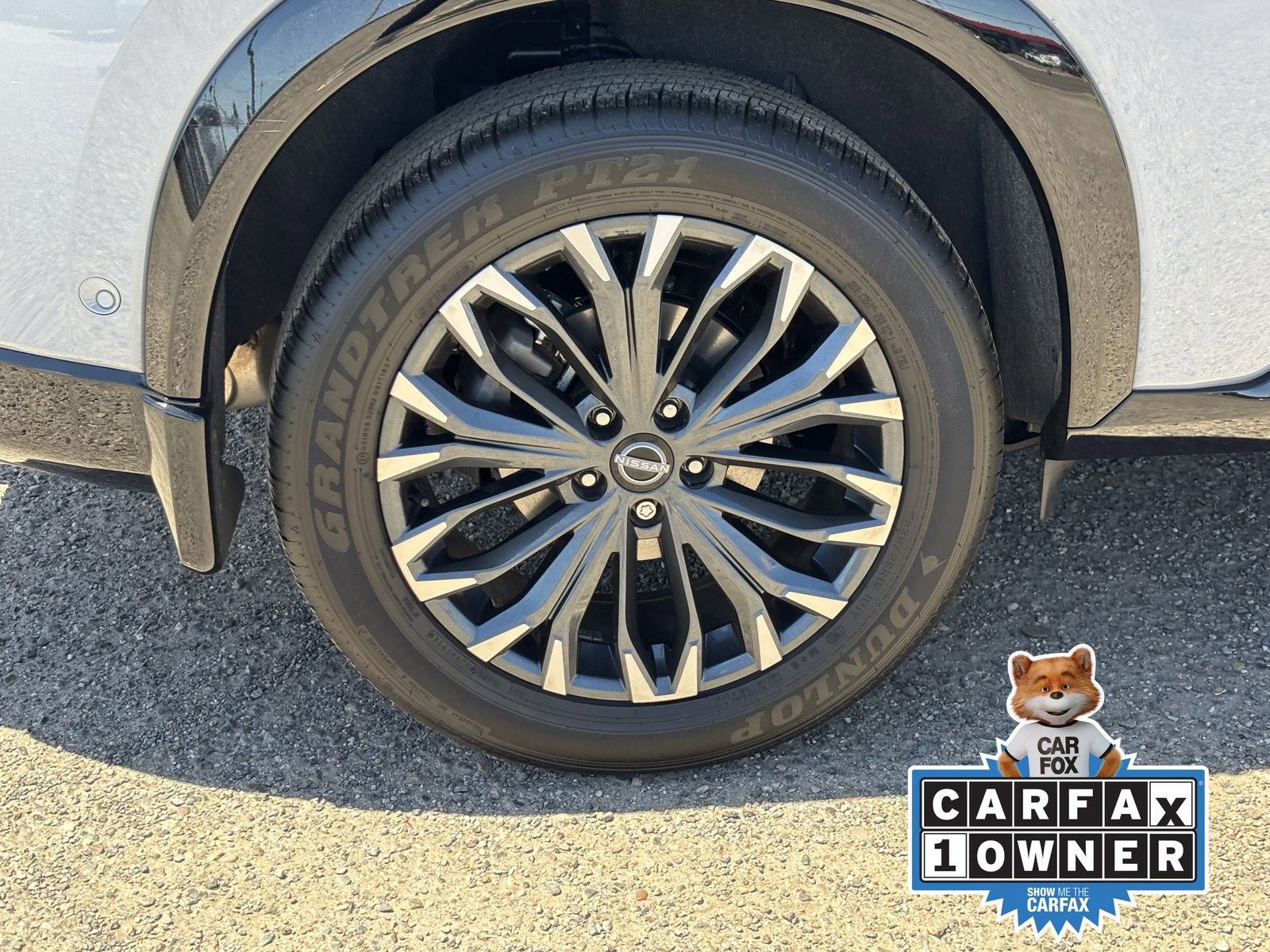 Used 2024 Nissan Rogue Platinum w/ Platinum Premium Package FWD image 10