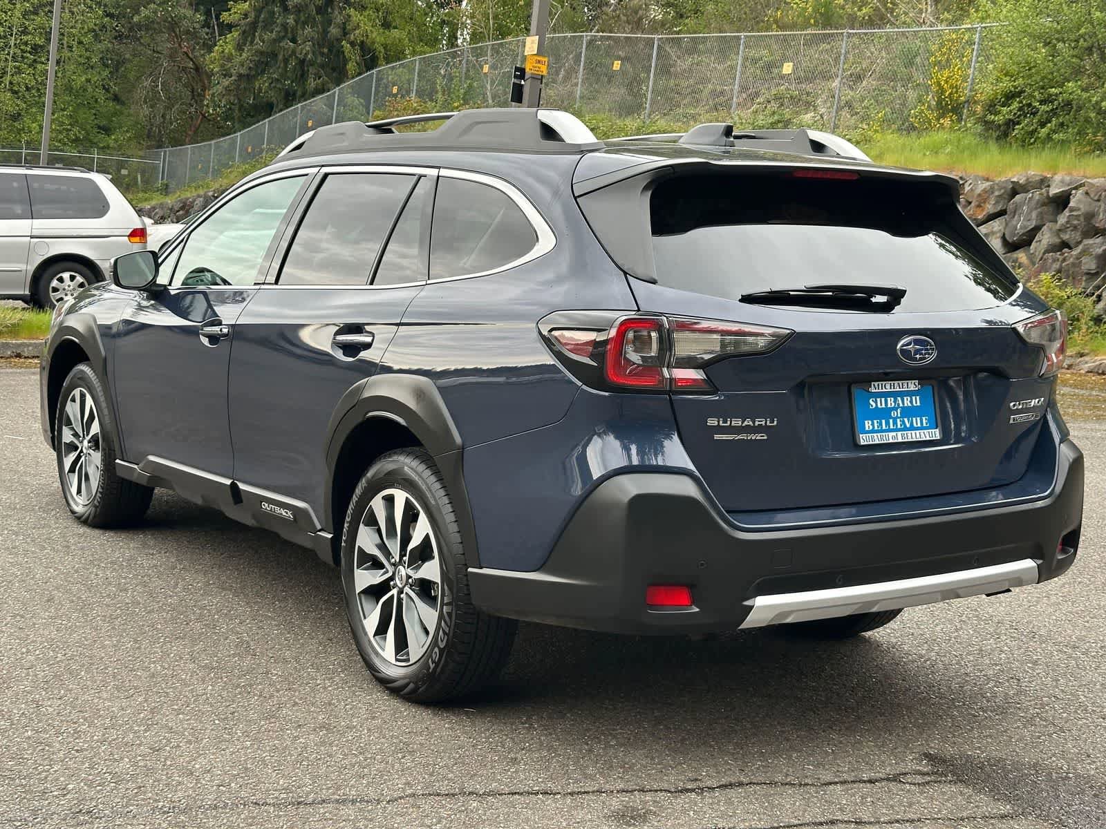 Certified 2023 Subaru Outback Touring XT AWD/4WD image 3