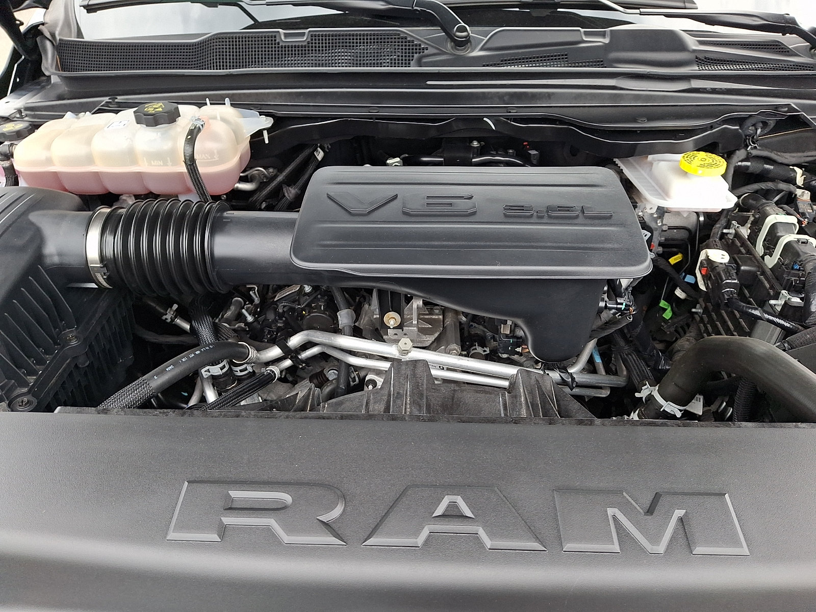 Used 2025 RAM 1500 Big Horn AWD/4WD image 27