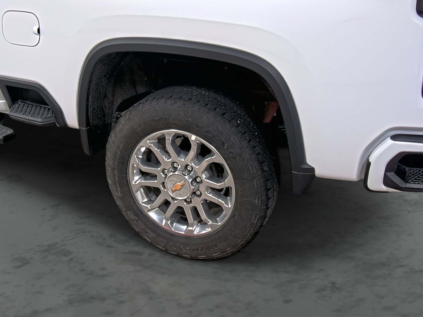 Used 2025 Chevrolet Silverado 2500 LTZ w/ Z71 Chrome Sport Edition AWD/4WD image 9