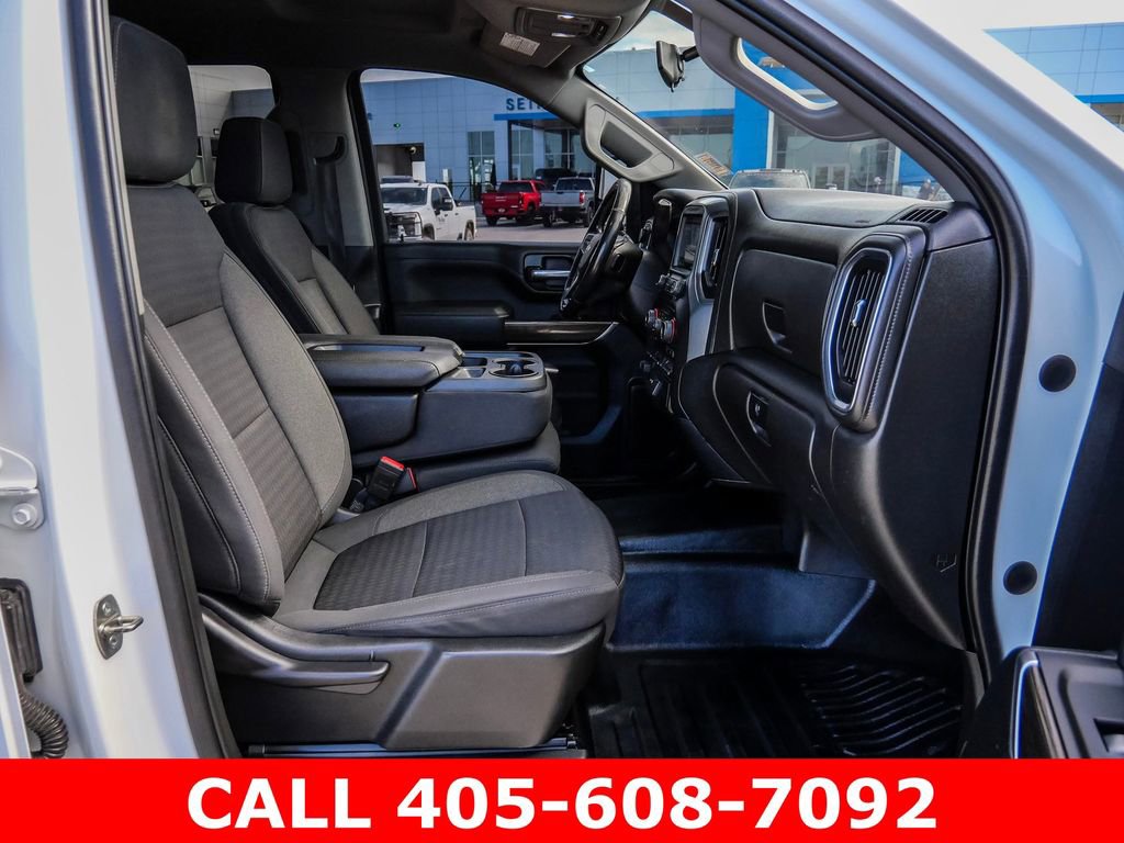 Used 2022 Chevrolet Silverado 2500 LT w/ Convenience Package image 14