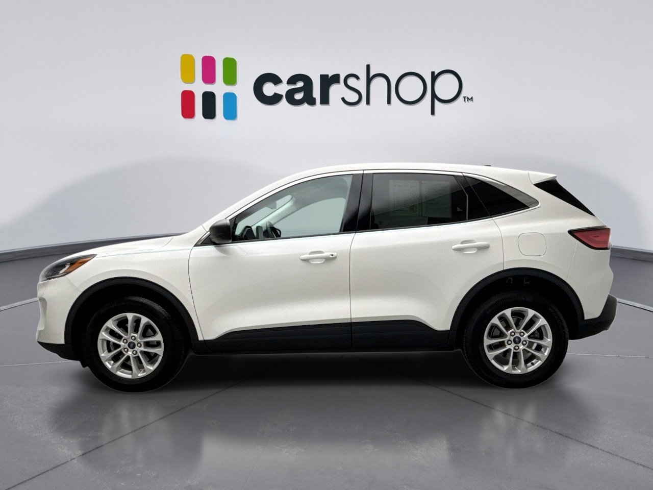 Used 2022 Ford Escape SE w/ Convenience Package image 2