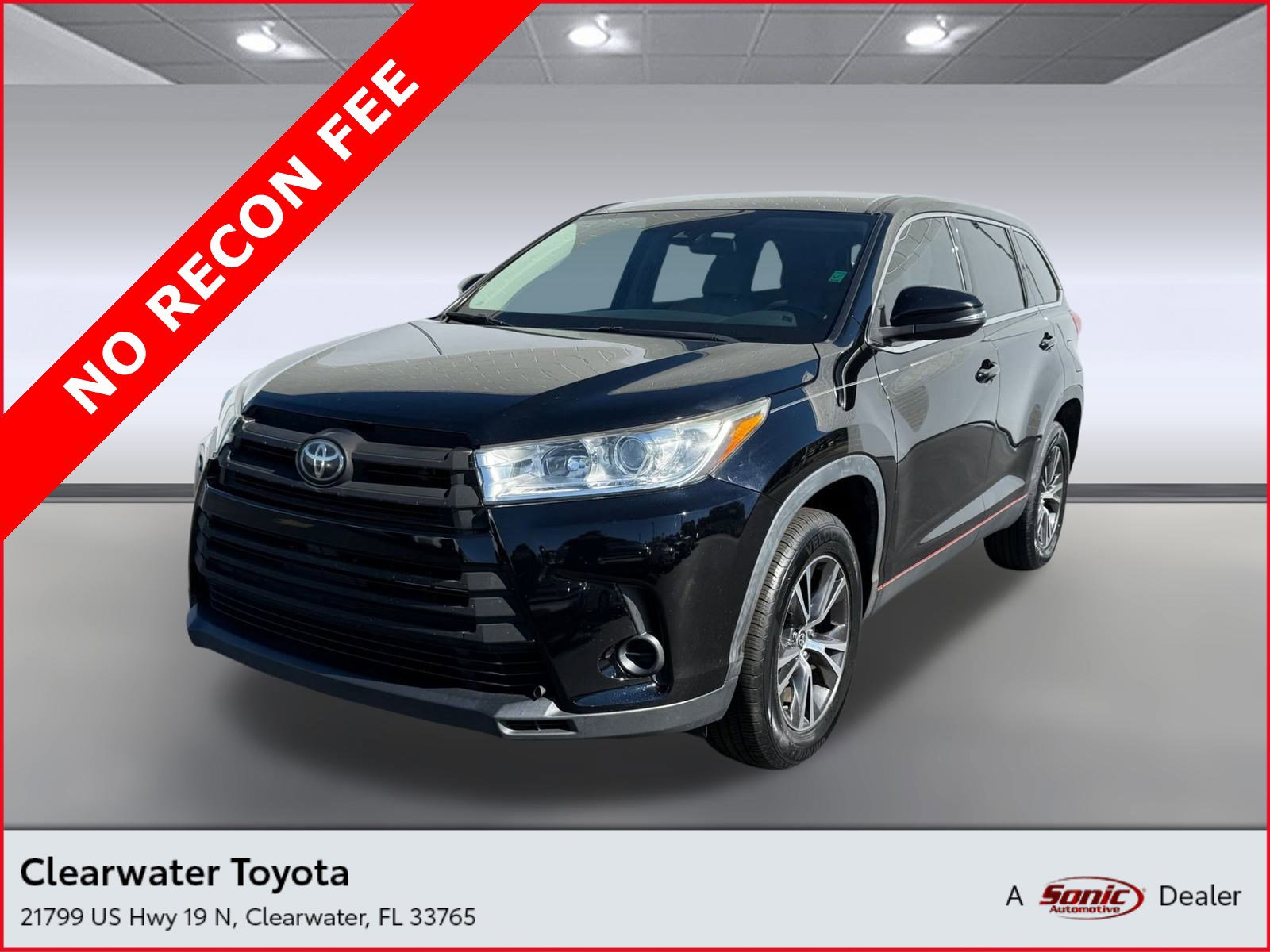 Used 2019 Toyota Highlander LE w/ Phone Cable & Charge Package