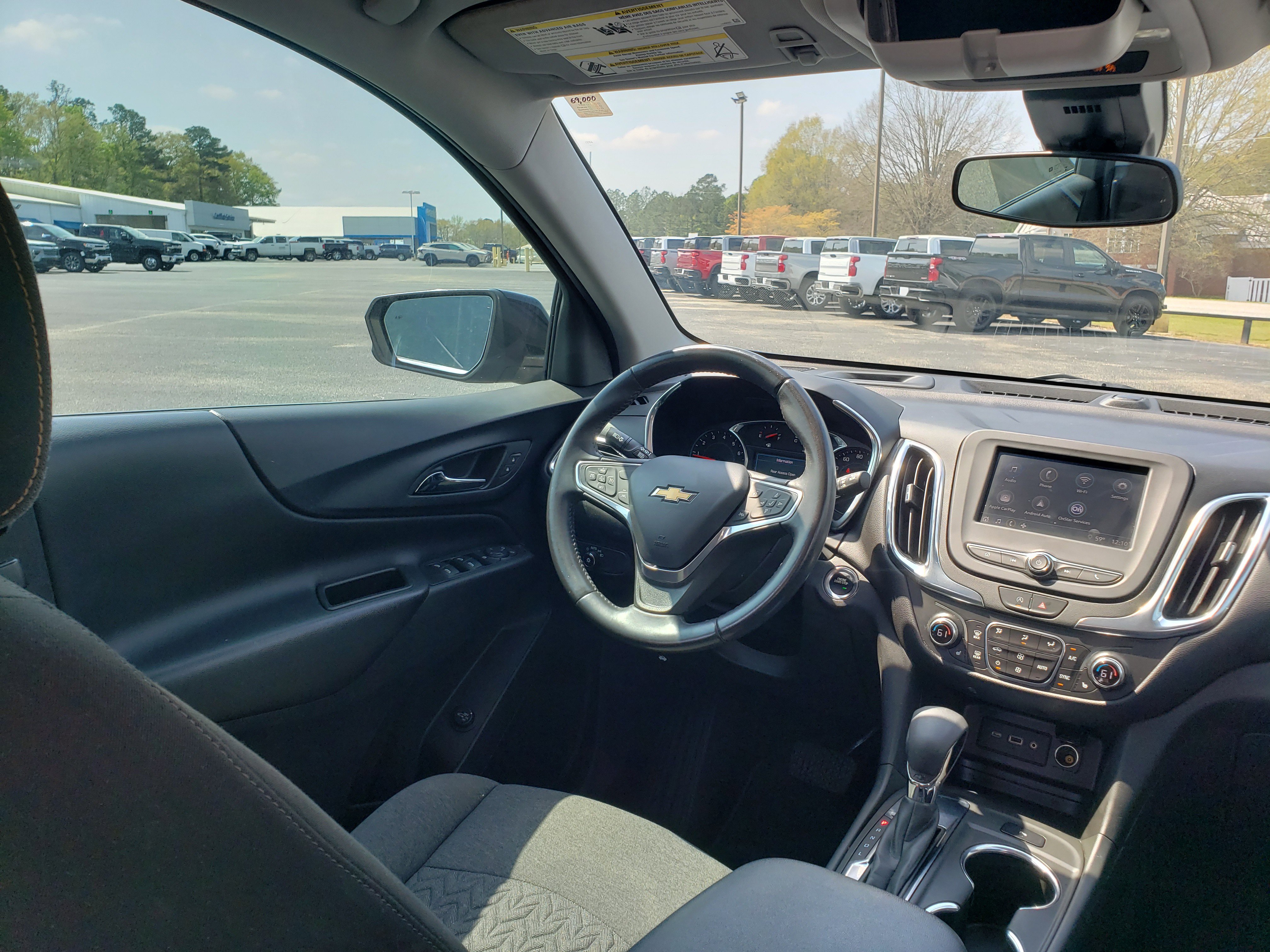 Used 2022 Chevrolet Equinox LT w/ Driver Convenience Package image 39
