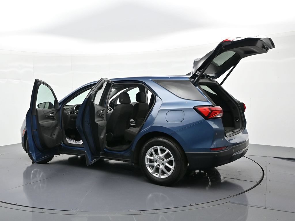 Used 2024 Chevrolet Equinox LT FWD image 30