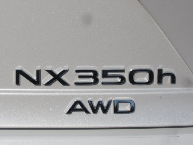 Used 2022 Lexus NX 350h AWD w/ Vision Package image 9