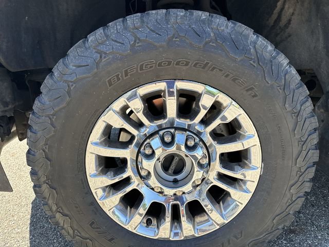 Used 2022 Ford F350 XLT w/ XLT Premium Package AWD/4WD image 20