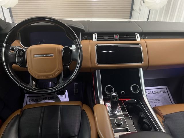 Used 2018 Land Rover Range Rover Sport HSE Dynamic image 17