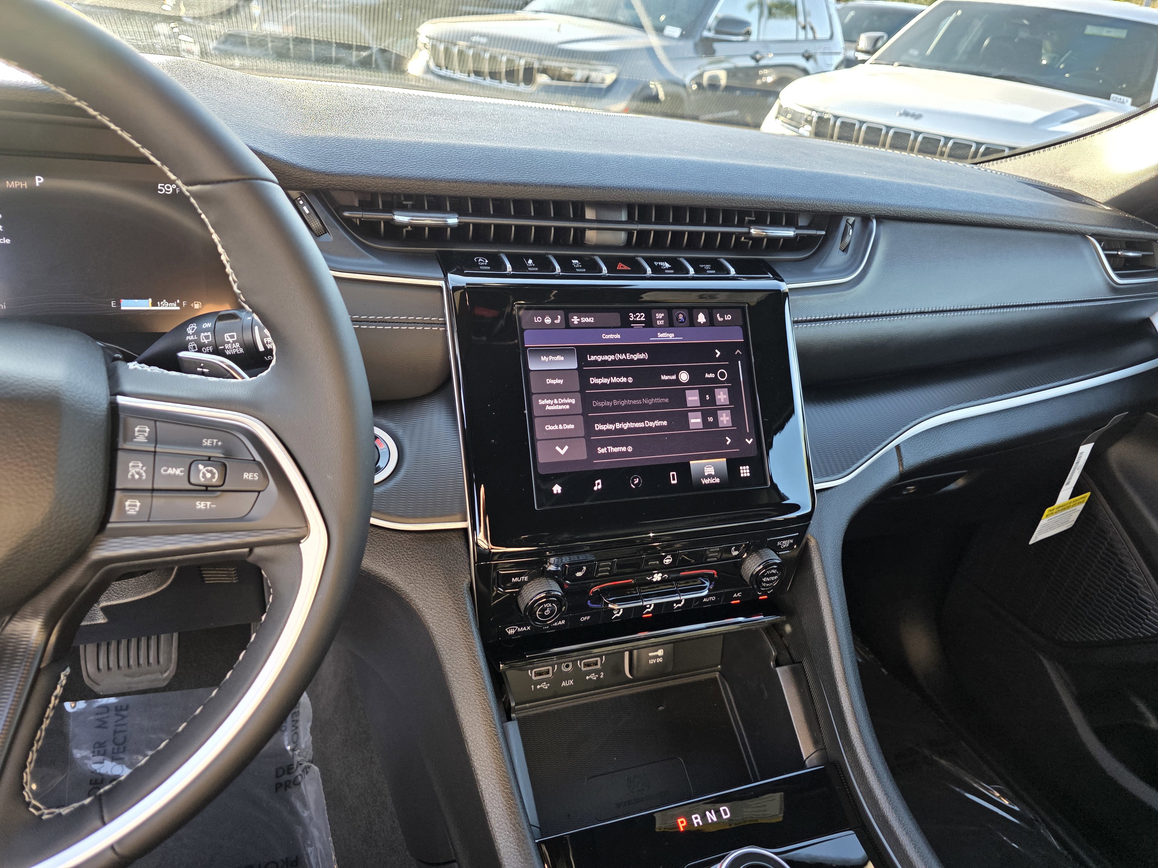 New 2025 Jeep Grand Cherokee Altitude image 15