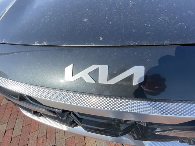 Used 2024 Kia Seltos EX image 8