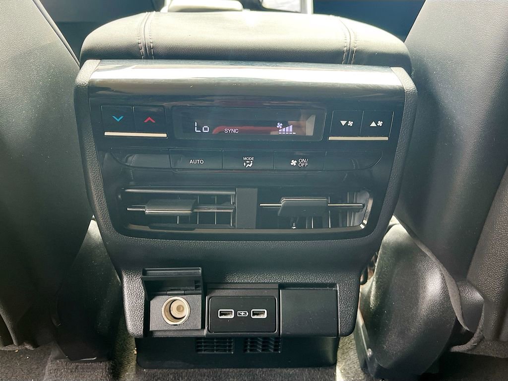 Used 2022 Acura MDX SH-AWD w/ Technology Package image 26