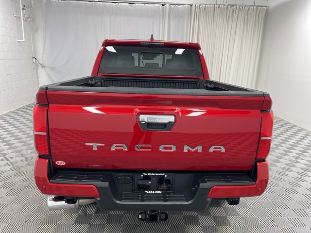 Used 2025 Toyota Tacoma Limited image 7
