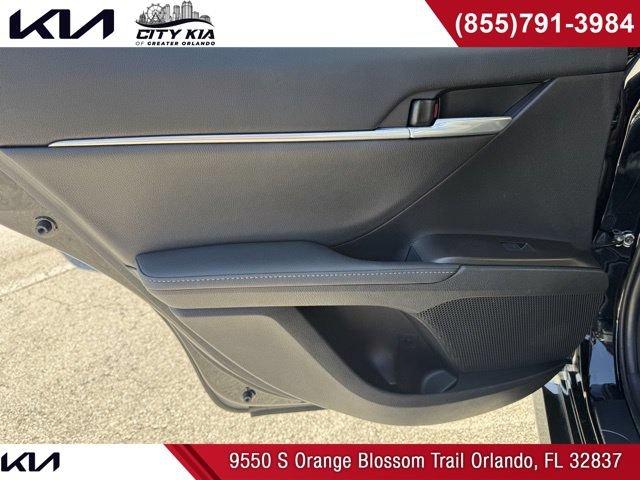 Used 2023 Toyota Camry XLE FWD image 13