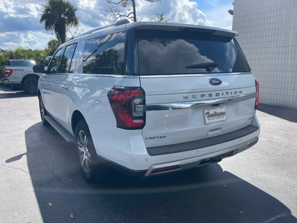 Used 2024 Ford Expedition Max Limited RWD image 3