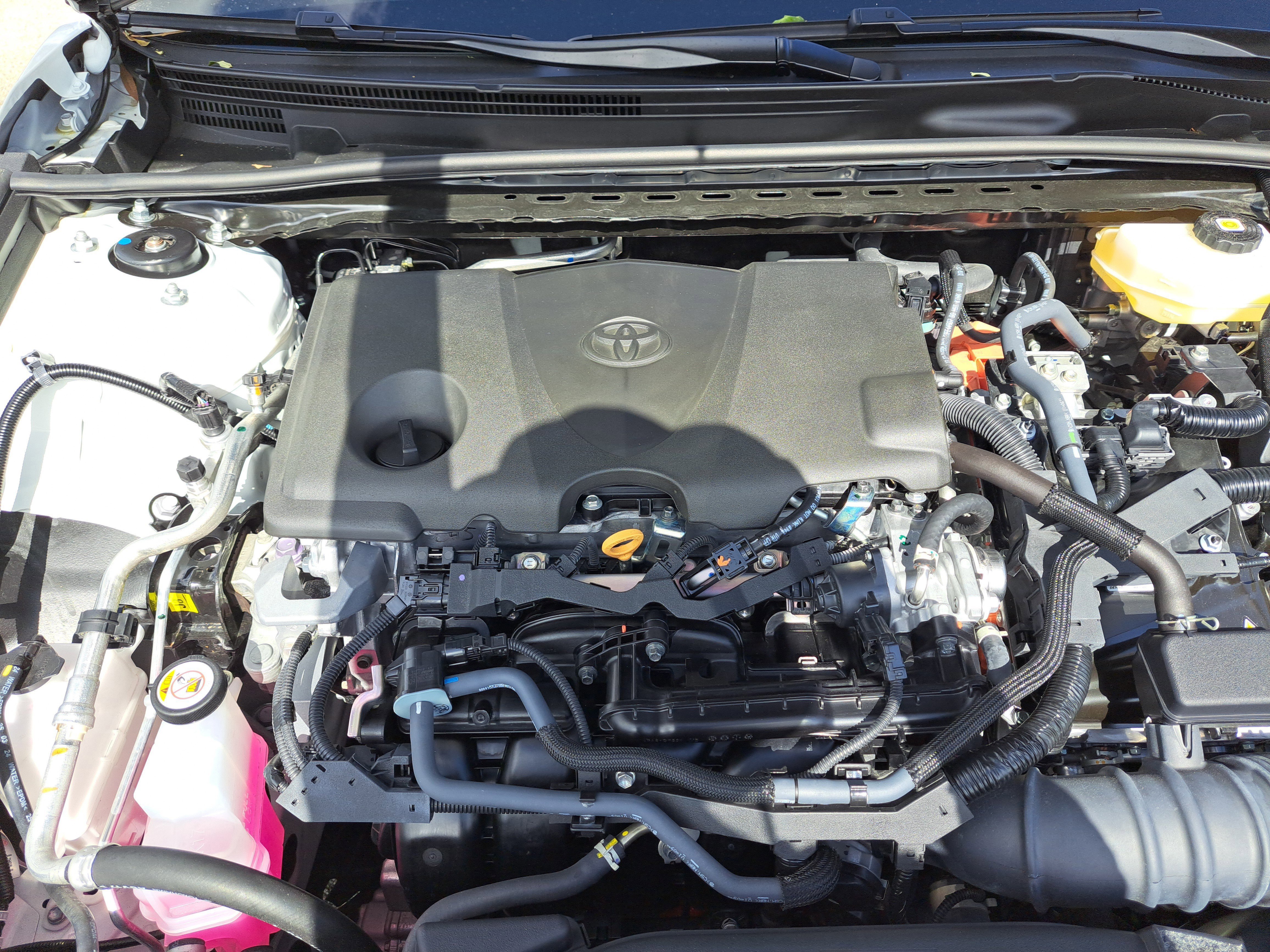 Used 2025 Toyota Camry SE image 19