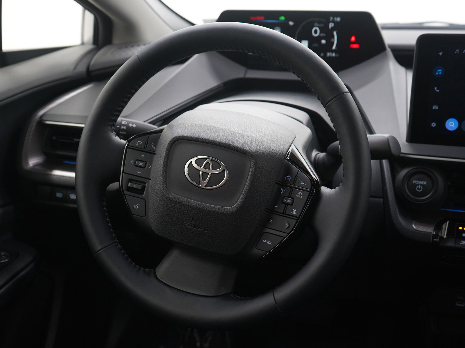 Used 2025 Toyota Prius Limited image 18