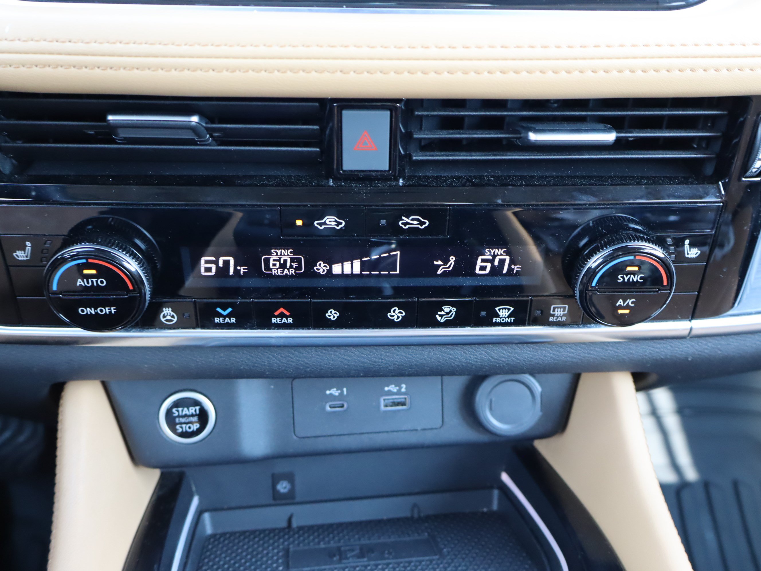 Used 2023 Nissan Rogue Platinum w/ Platinum Premium Package AWD/4WD image 28