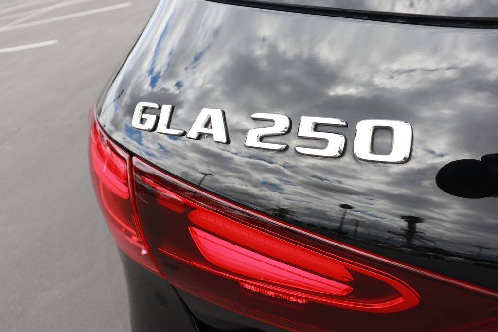 Used 2025 Mercedes-Benz GLA 250 image 6