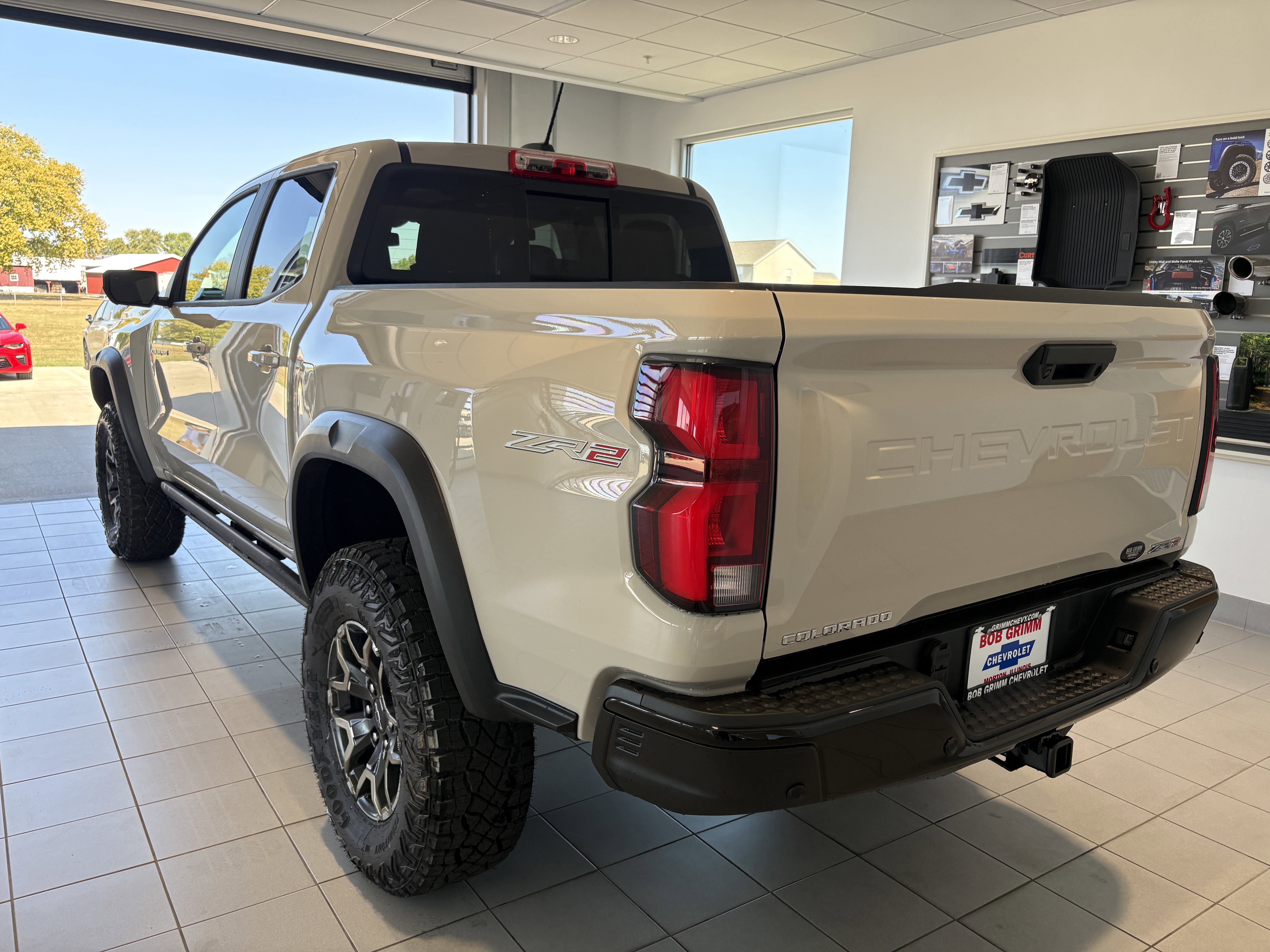 New 2026 Chevrolet Colorado ZR2 w/ Technology Package image 3