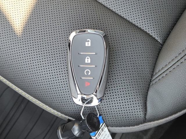 New 2026 Chevrolet Trax ACTIV w/ Sunroof Package image 38