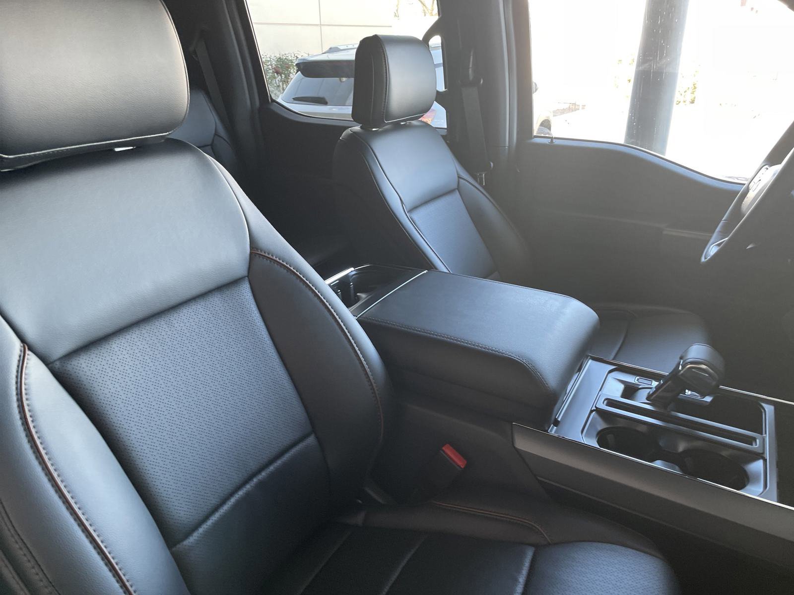 New 2025 Ford F150 Lariat w/ Equipment Group 501A Mid image 15
