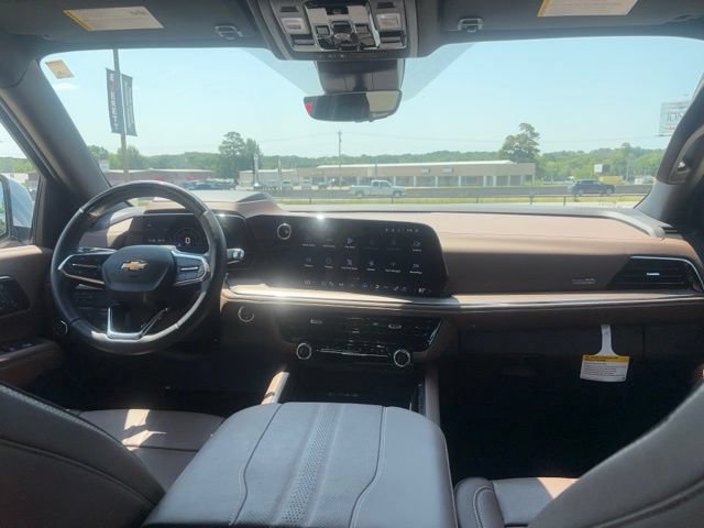 New 2026 Chevrolet Tahoe High Country AWD/4WD image 13