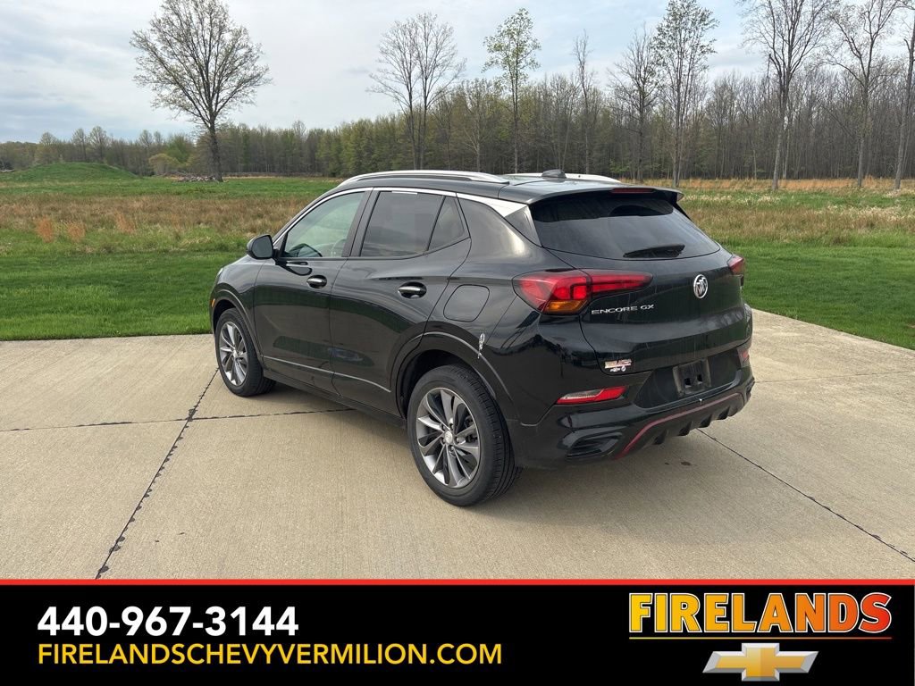 Used 2023 Buick Encore GX Select w/ Sport Touring Package image 4