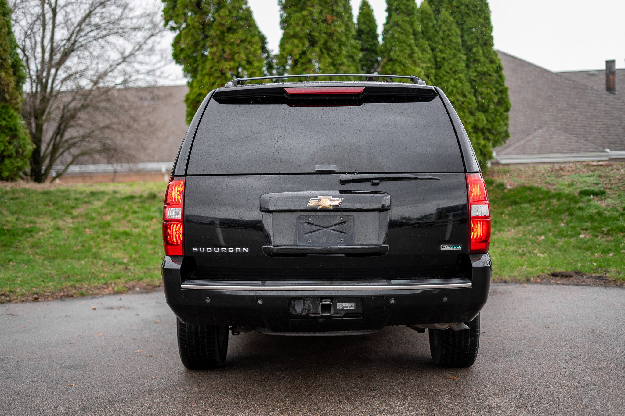 Used 2011 Chevrolet Suburban LT image 6