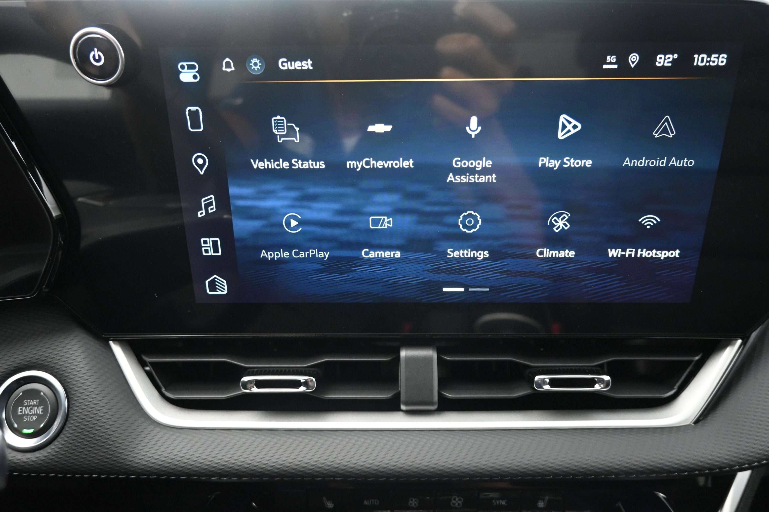New 2027 Chevrolet Equinox LT w/ Convenience Package II FWD image 16