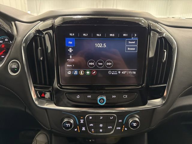 Used 2023 Chevrolet Traverse LT image 11