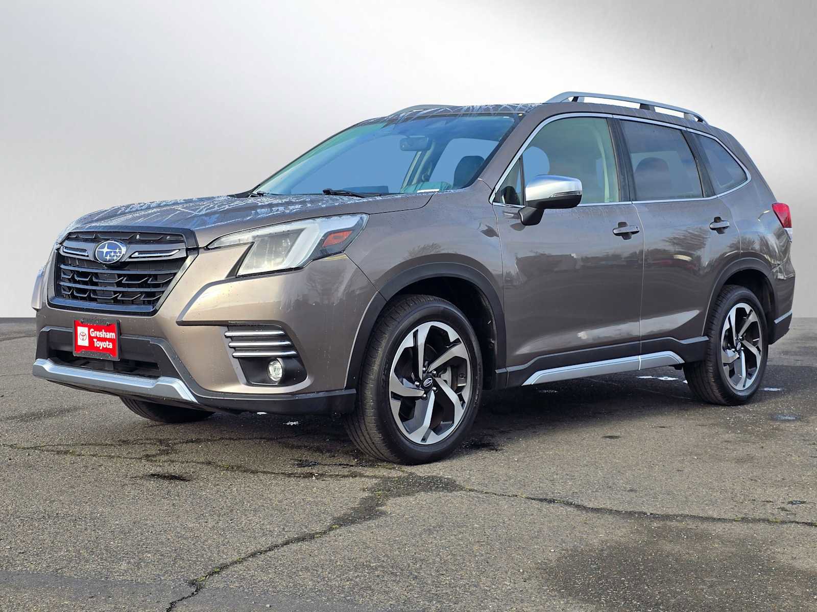 Used 2023 Subaru Forester Touring AWD/4WD image 9