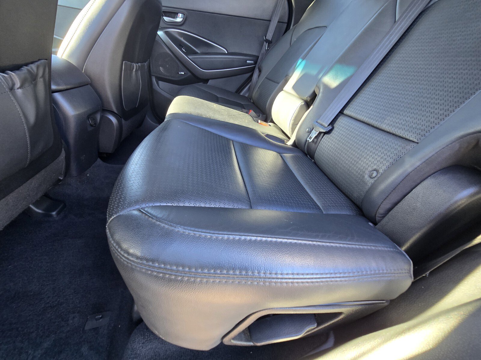 Used 2014 Hyundai Santa Fe Sport 2.0T w/ Navigation Package 06 image 12