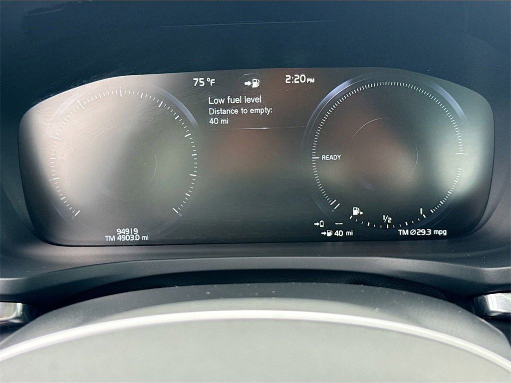 Used 2022 Volvo S60 T8 Inscription image 13