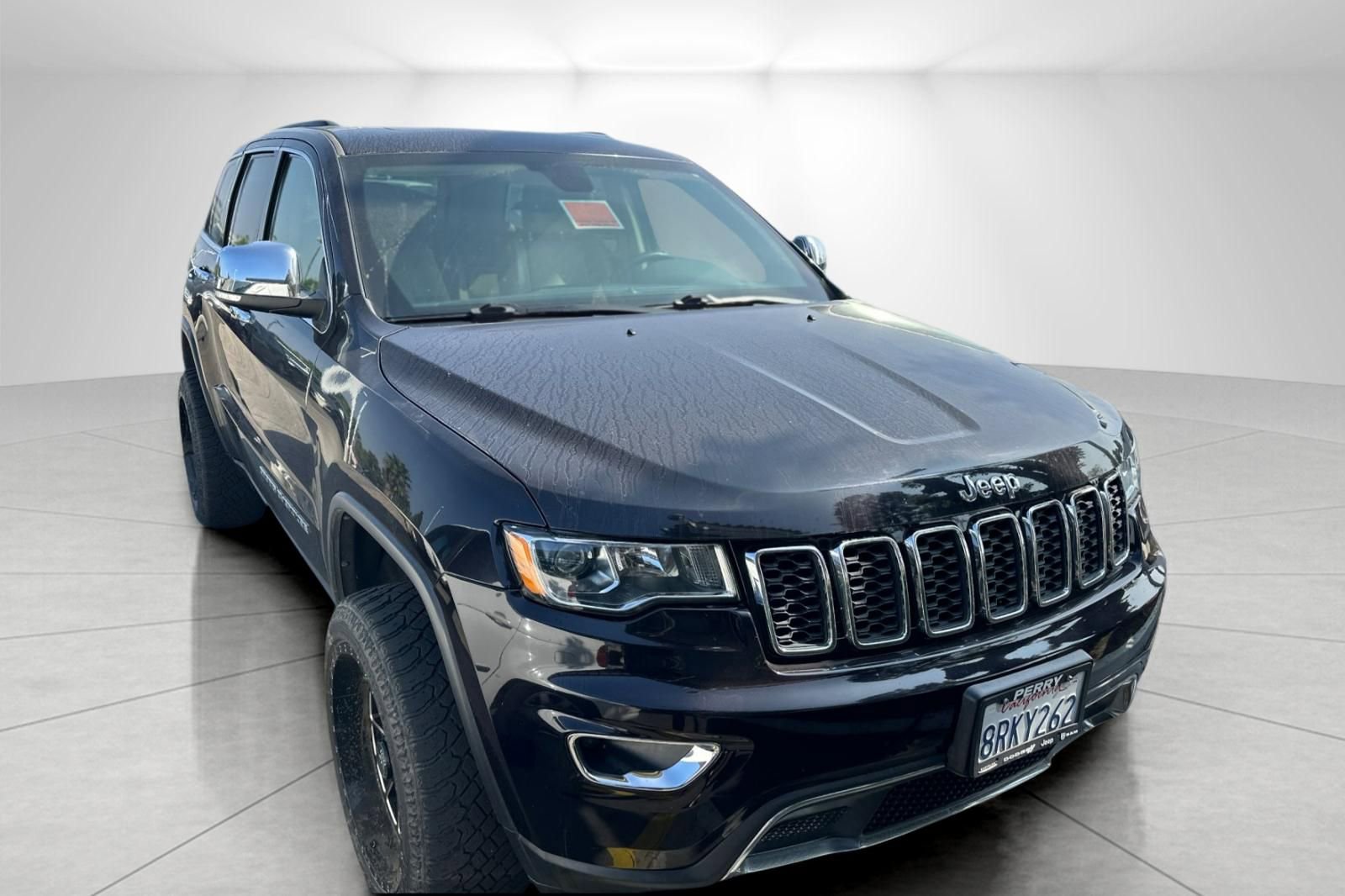 Used 2019 Jeep Grand Cherokee Limited RWD image 1