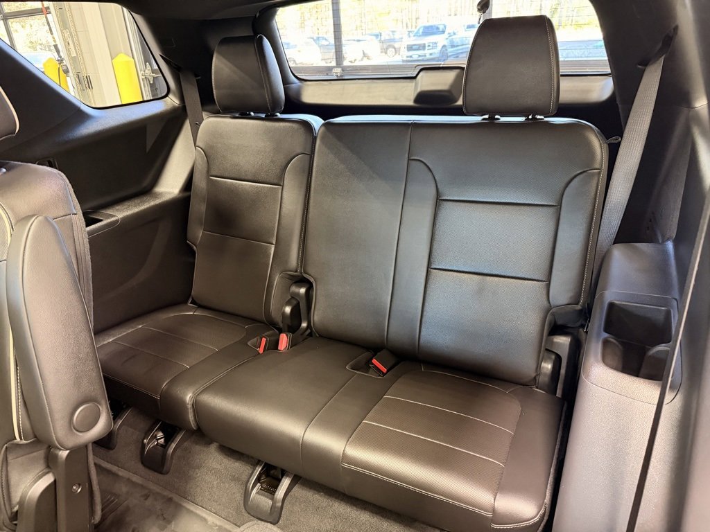 Used 2024 Chevrolet Traverse Premier image 15