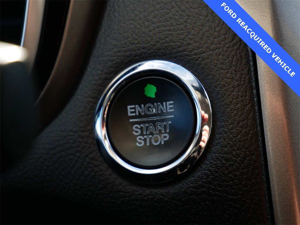 Used 2019 Ford Fusion SE image 21