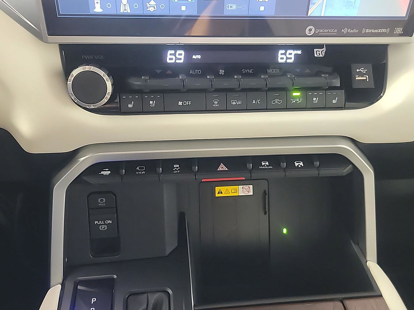 Used 2024 Toyota Tundra Capstone image 31