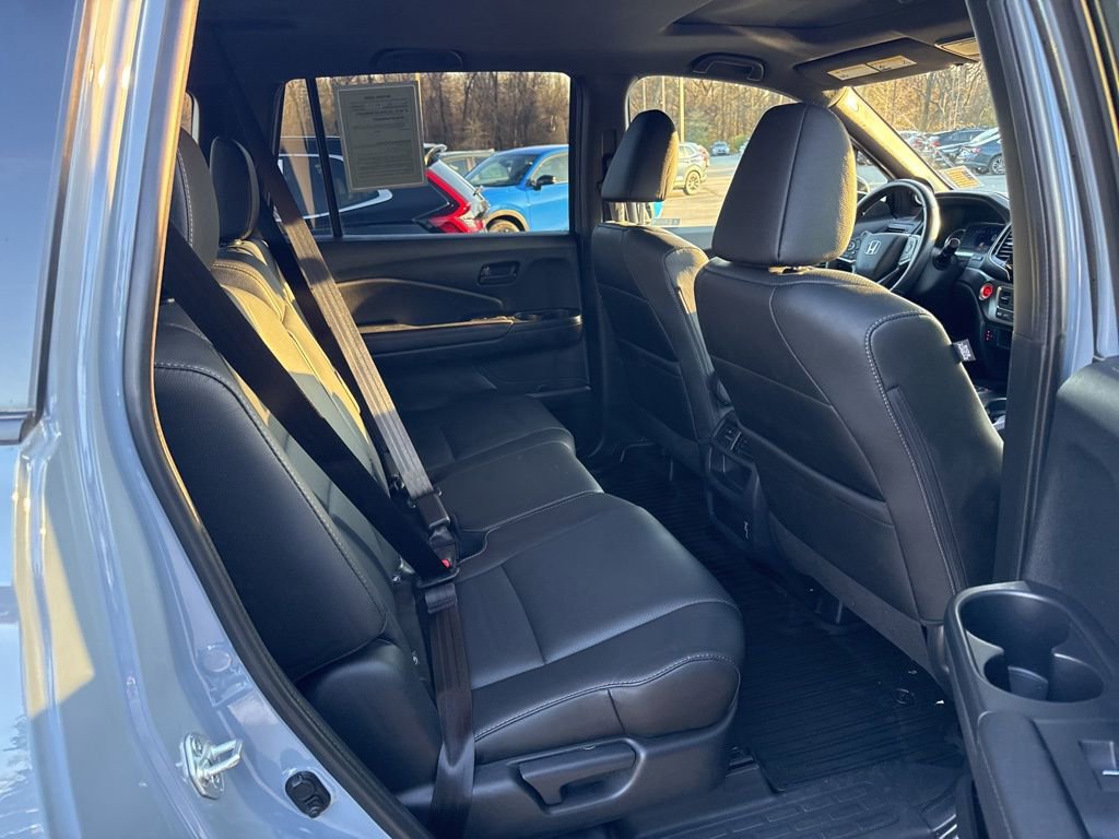 Used 2023 Honda Passport EX-L image 14