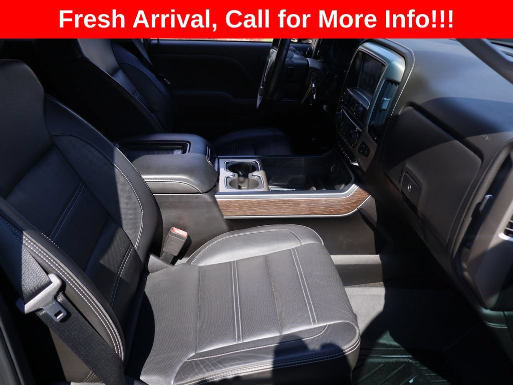 Used 2017 GMC Sierra 3500 Denali w/ Duramax Plus Package AWD/4WD image 7