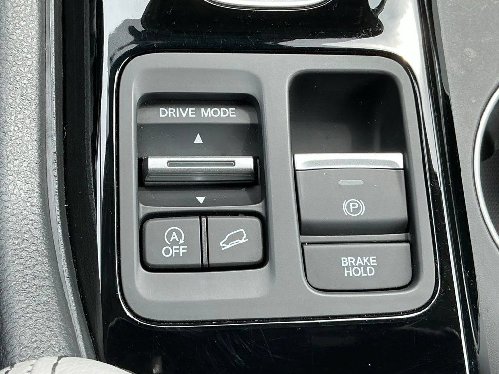 Used 2025 Honda Pilot Touring image 28