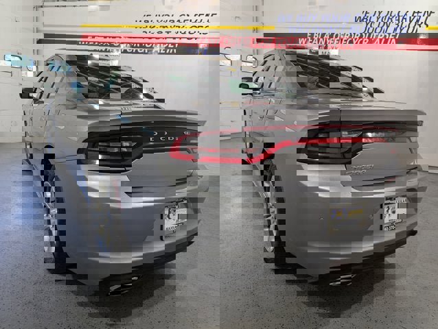 Used 2016 Dodge Charger SE w/ Popular Equipment Group image 5