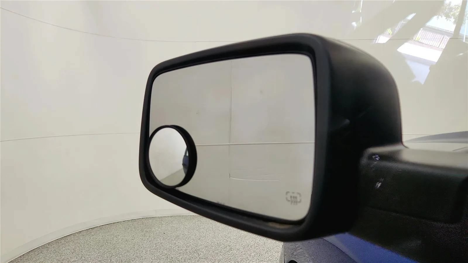 Used 2015 RAM 1500 Express AWD/4WD image 23