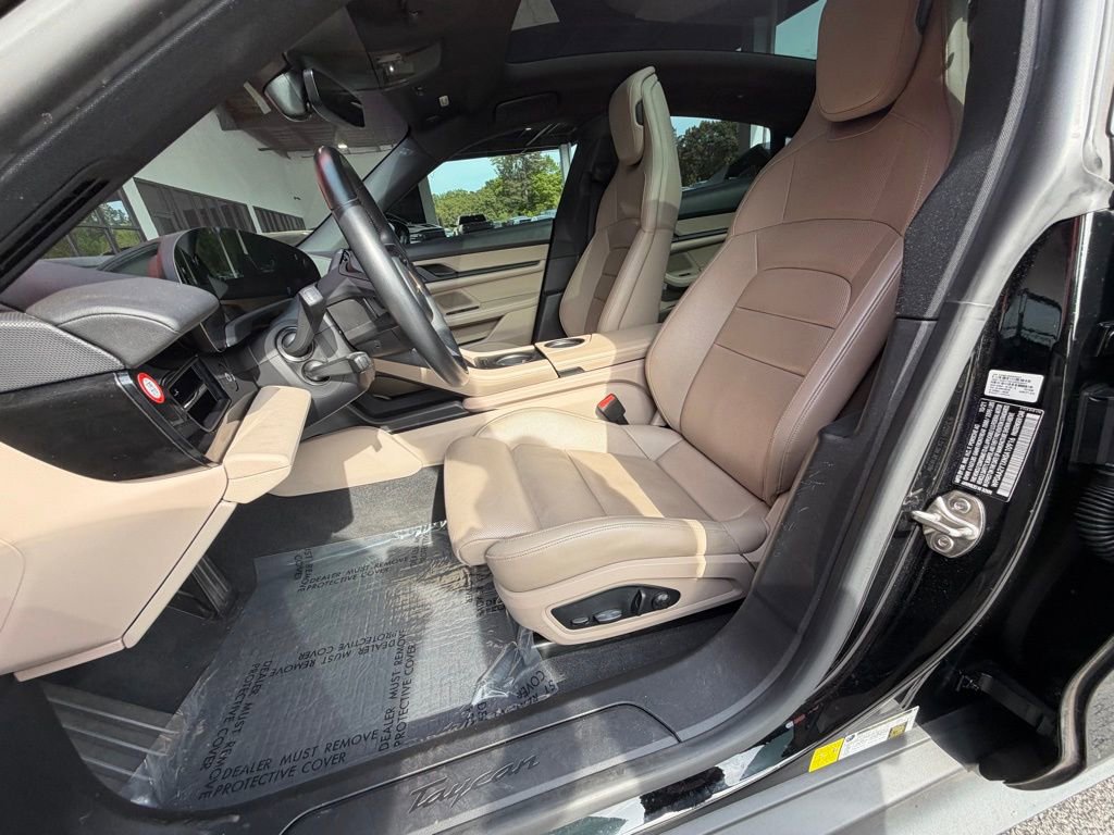Used 2022 Porsche Taycan image 29