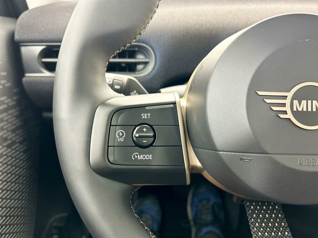Certified 2026 MINI Cooper S FWD image 15