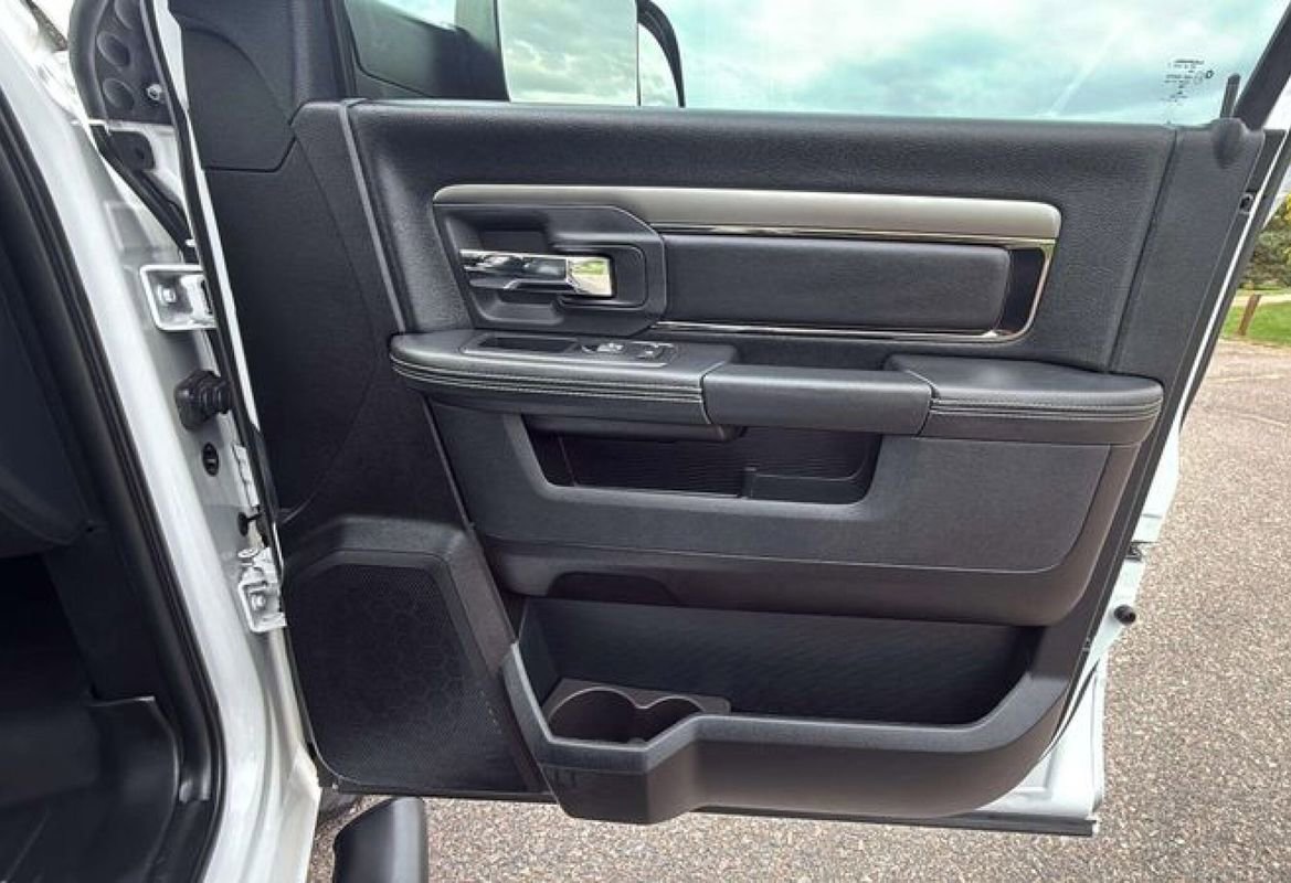 Used 2017 RAM 1500 Sport image 18