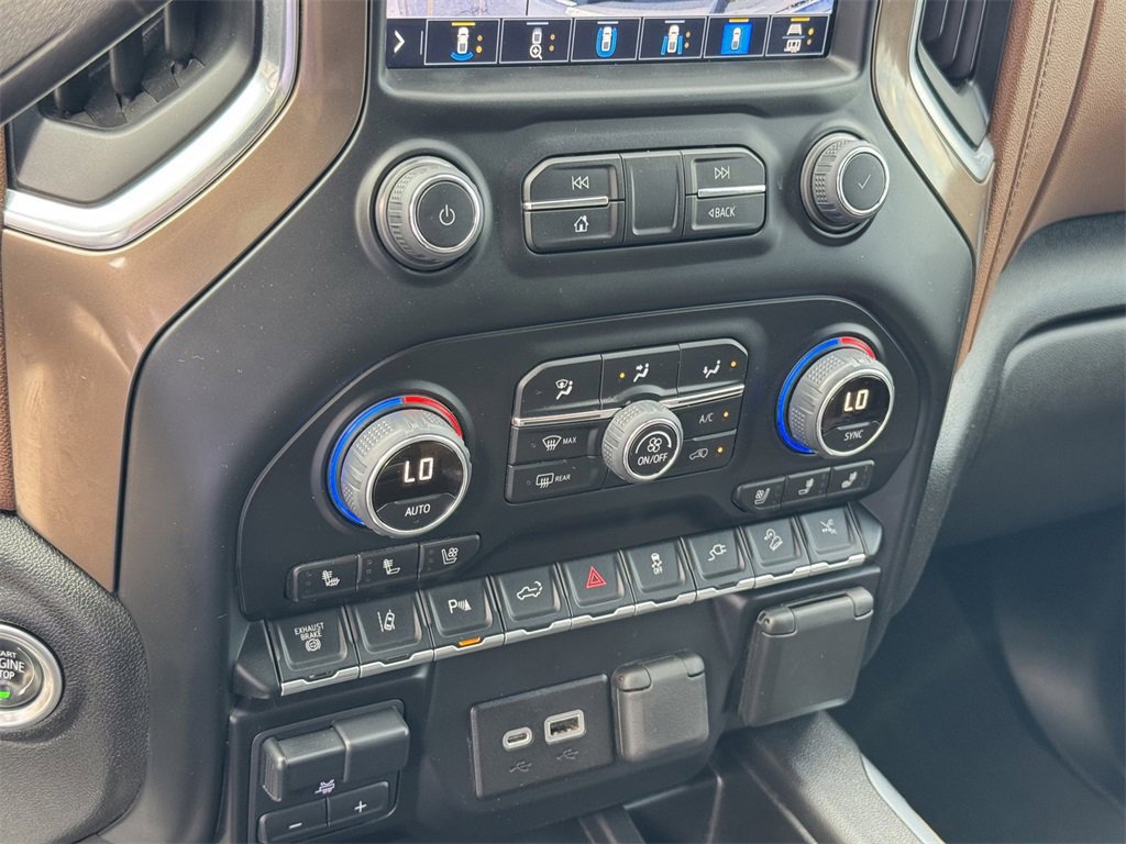 Used 2022 Chevrolet Silverado 2500 High Country w/ LPO, Hitch Package image 23