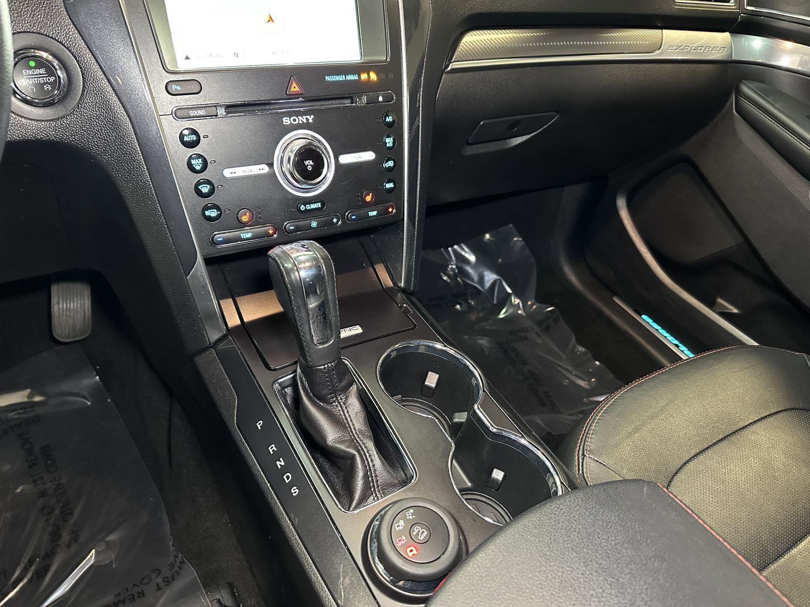Used 2018 Ford Explorer Sport image 29